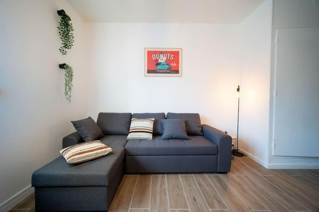 Fully Equiped Wifi Apartment Sleeps 6 Marseille Exterior photo